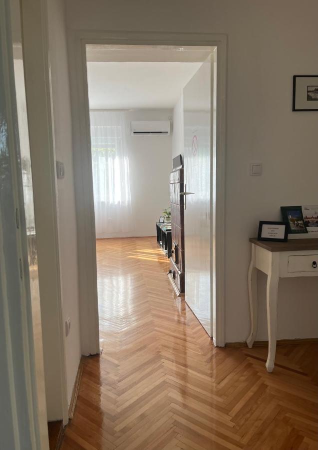 Apartment Lala Sombor Dış mekan fotoğraf